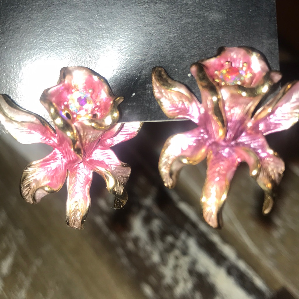 Graziano Vintage Clip On Earrings